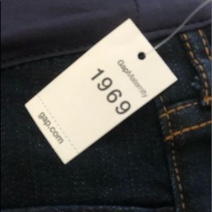 GAP Maternity 1969 bootcut jeans in dark rinse 👖